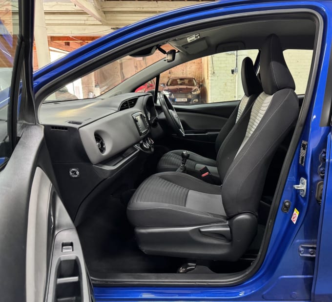 2025 Toyota Yaris