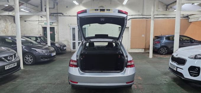 2025 Skoda Superb