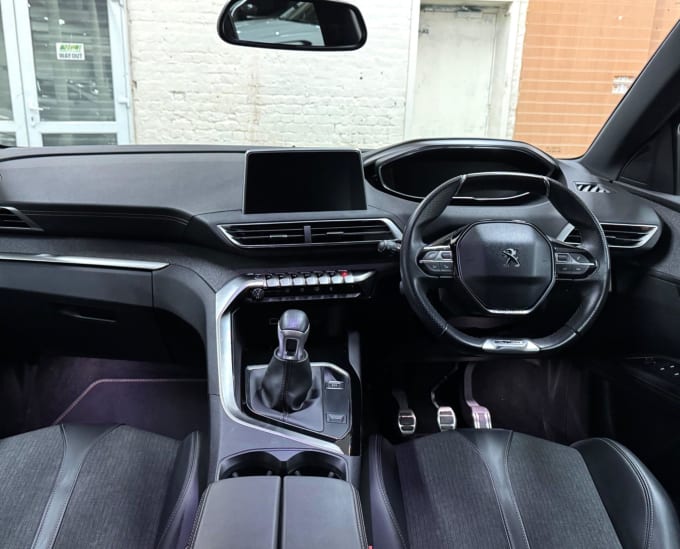 2025 Peugeot 3008
