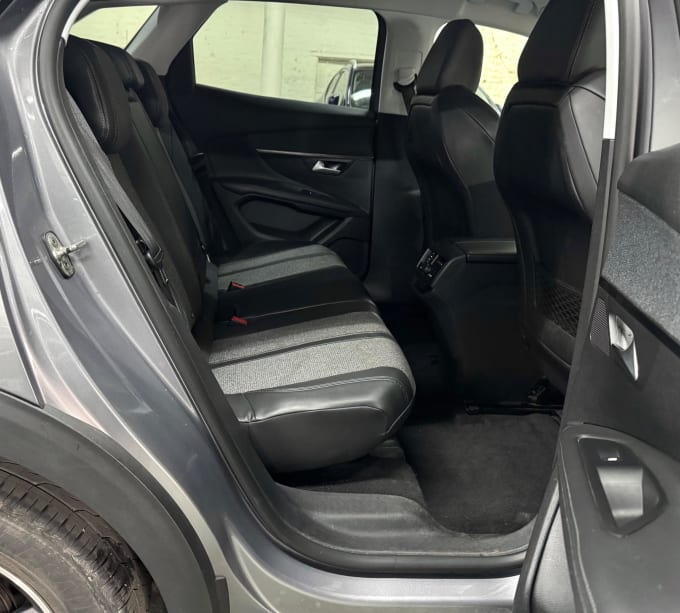 2025 Peugeot 3008