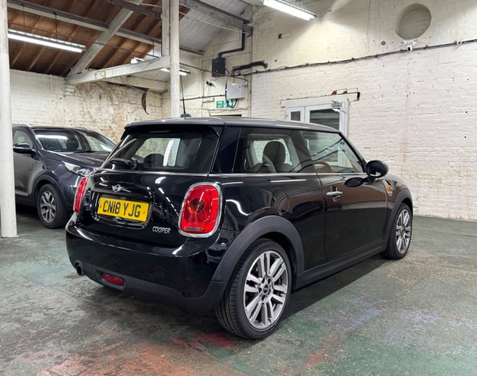 2025 Mini Hatch