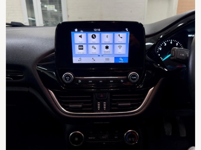 2025 Ford Fiesta