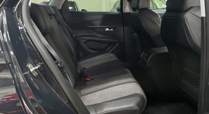 2025 Peugeot 3008