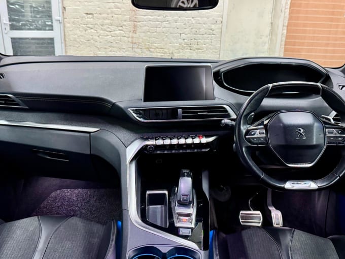 2025 Peugeot 3008