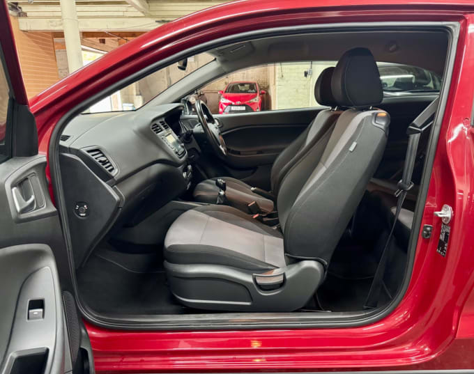 2025 Hyundai I20