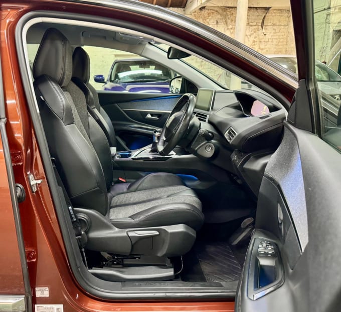 2025 Peugeot 3008