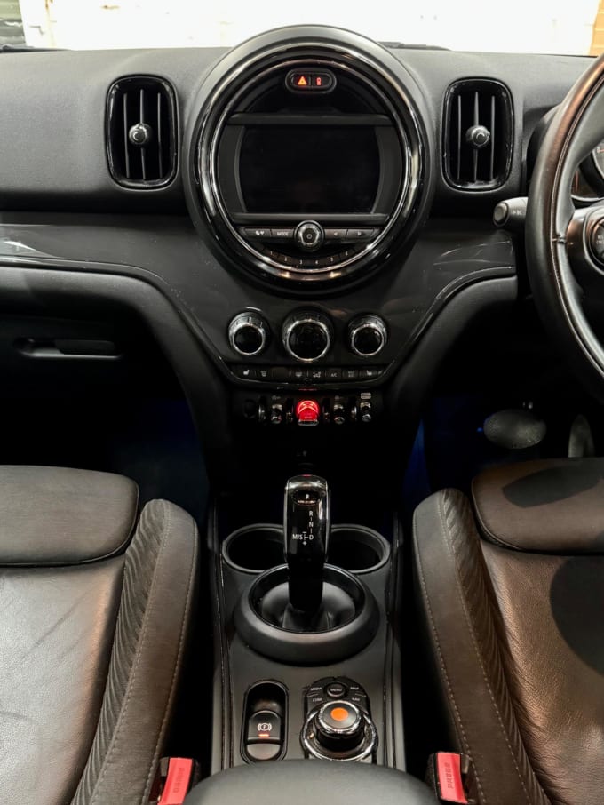 2025 Mini Countryman