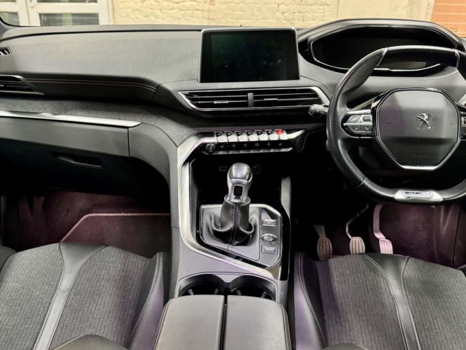 2025 Peugeot 3008