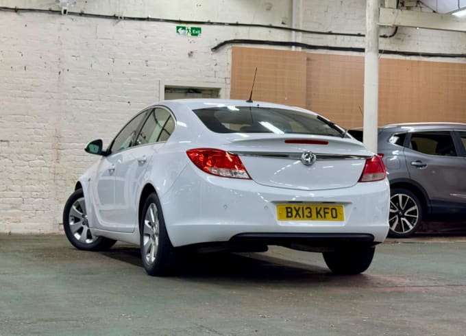 2025 Vauxhall Insignia