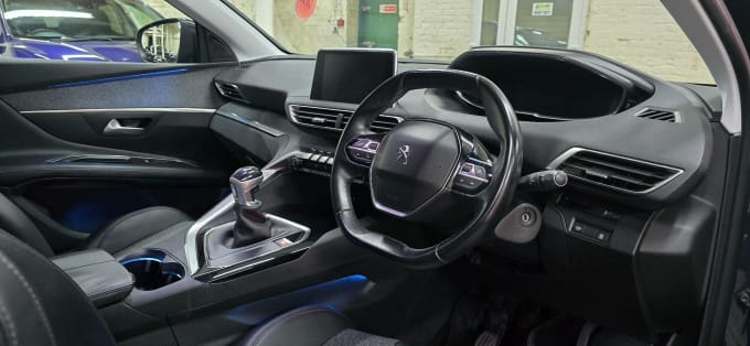 2025 Peugeot 3008