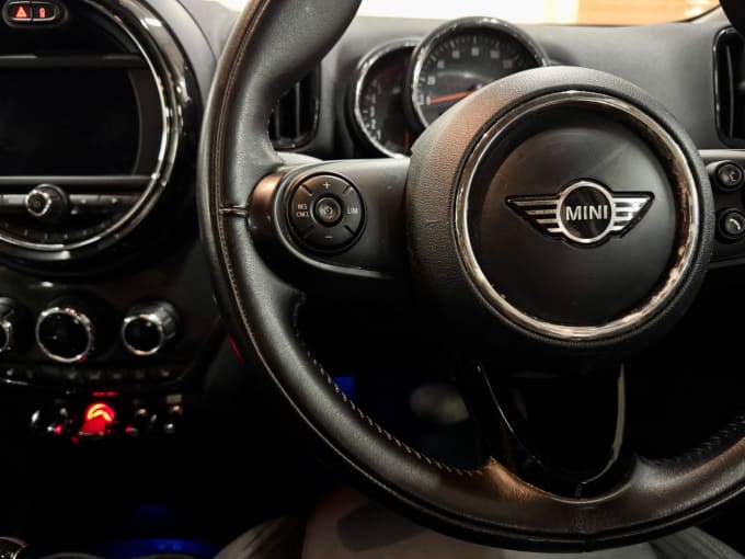 2025 Mini Countryman