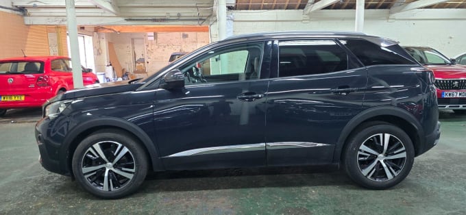 2025 Peugeot 3008
