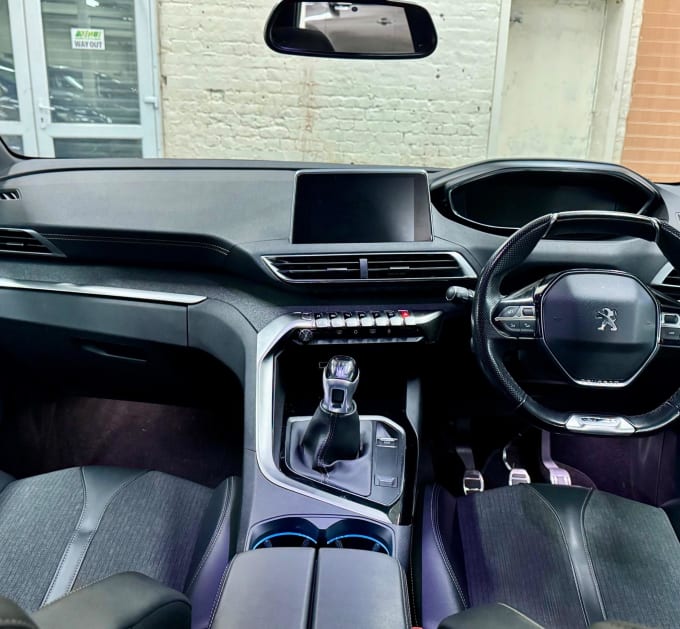 2025 Peugeot 3008
