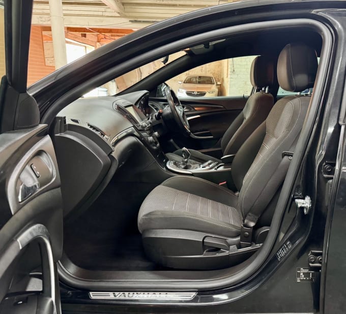 2025 Vauxhall Insignia