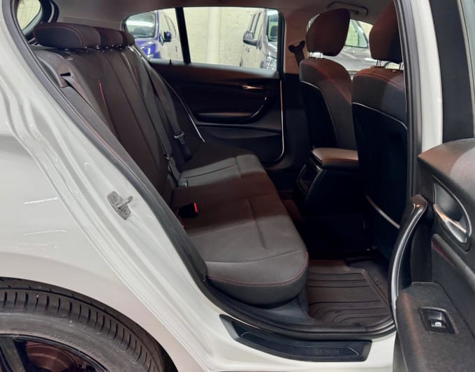 2025 BMW 1 Series