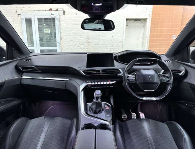 2025 Peugeot 3008