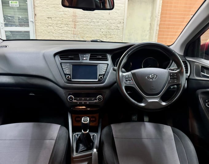 2025 Hyundai I20