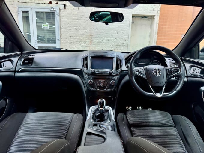 2025 Vauxhall Insignia