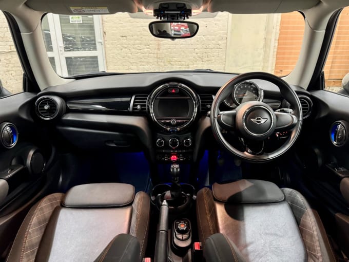 2025 Mini Hatch