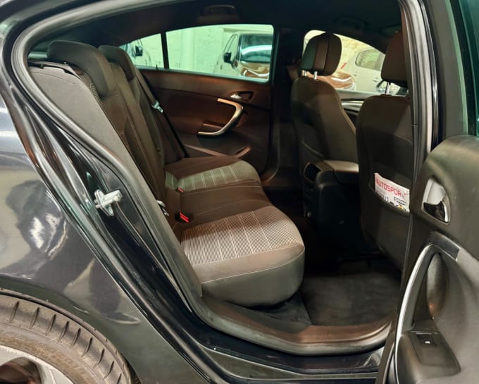 2025 Vauxhall Insignia
