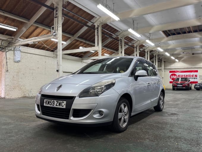 2025 Renault Scenic