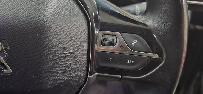 2025 Peugeot 3008