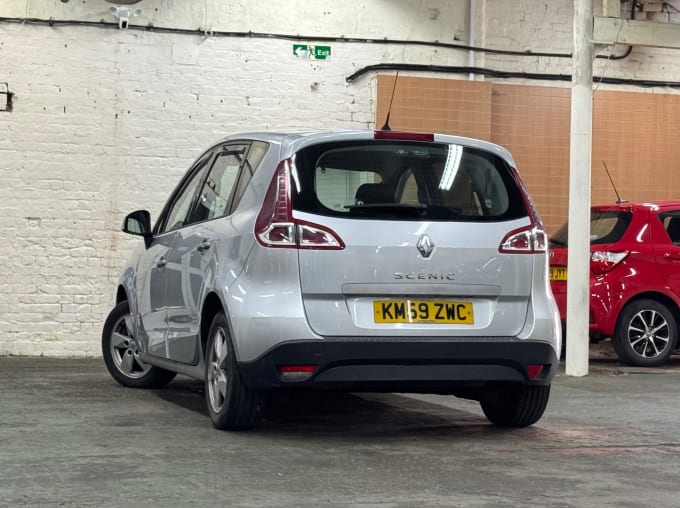 2025 Renault Scenic