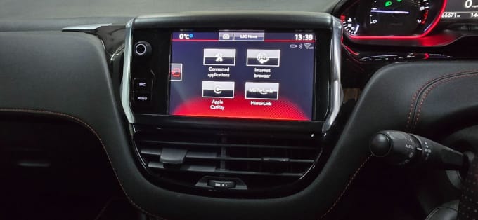 2025 Peugeot 208