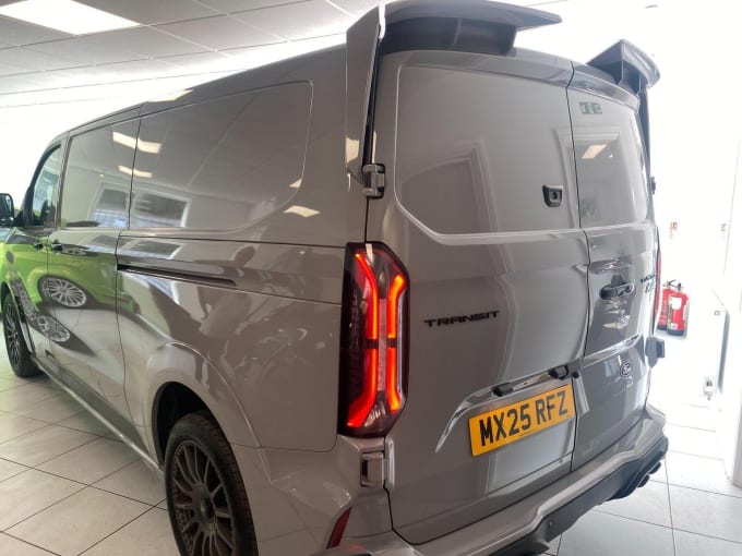 2025 Ford Transit Custom