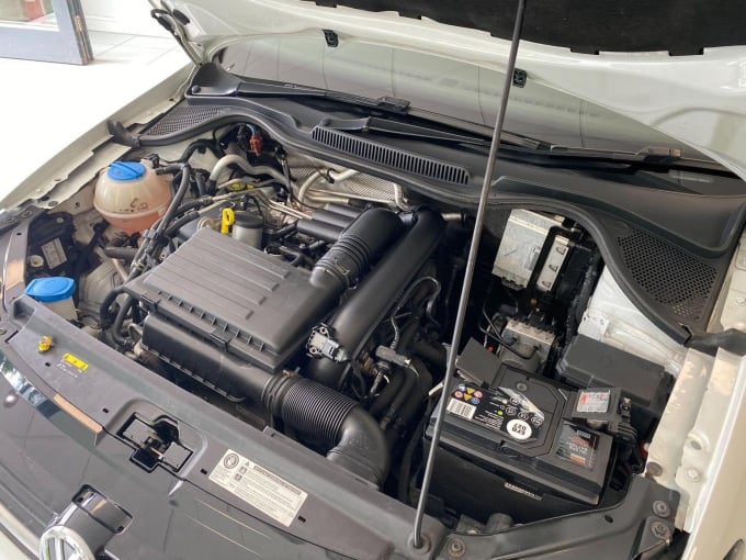 2017 Volkswagen Polo