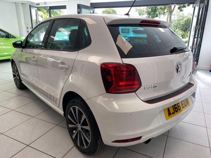 2017 Volkswagen Polo