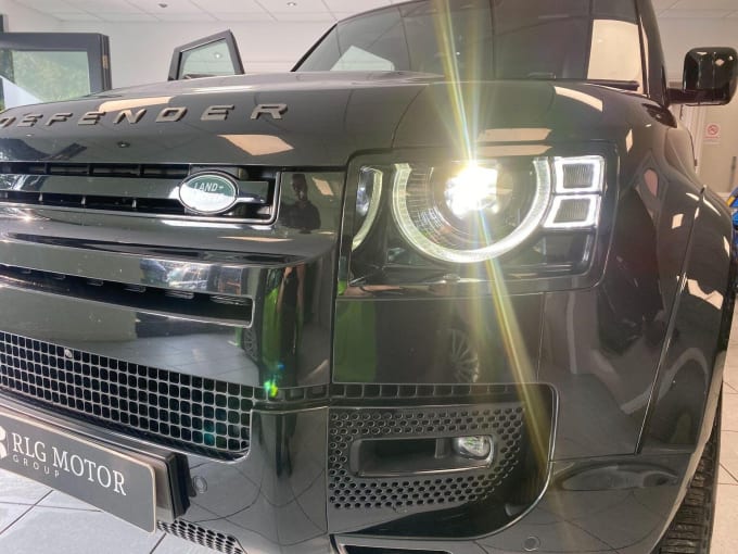 2021 Land Rover Defender 90
