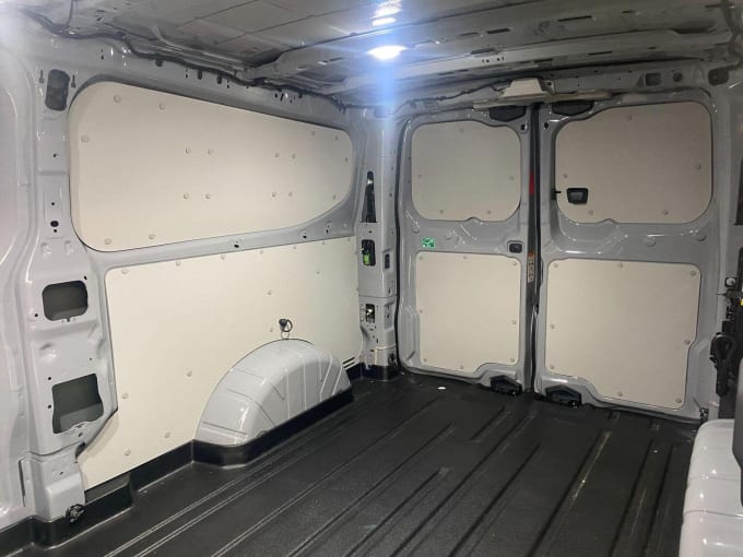 2025 Ford Transit Custom