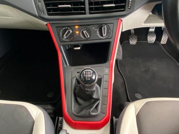 2019 Volkswagen Polo