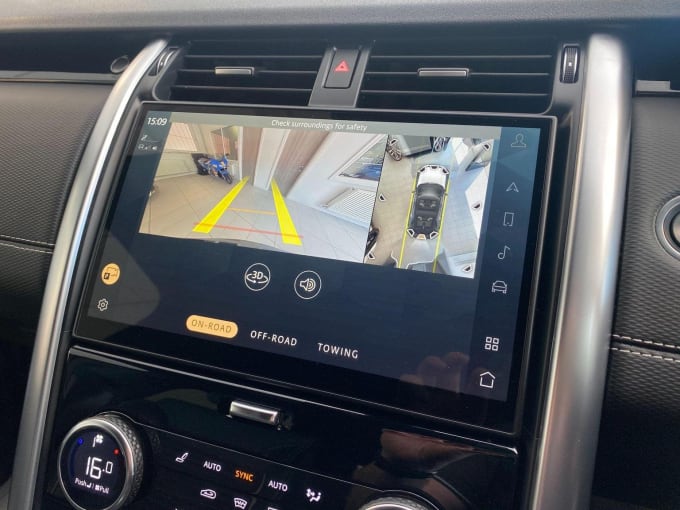 2023 Land Rover Discovery