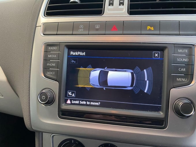 2017 Volkswagen Polo