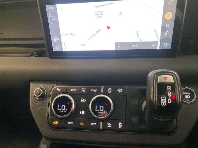 2021 Land Rover Defender 90