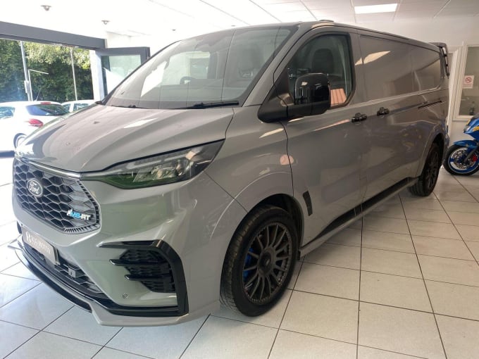 2025 Ford Transit Custom