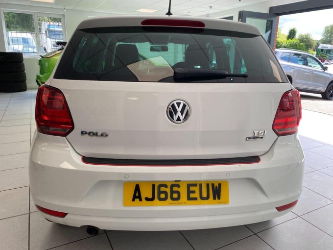 2017 Volkswagen Polo