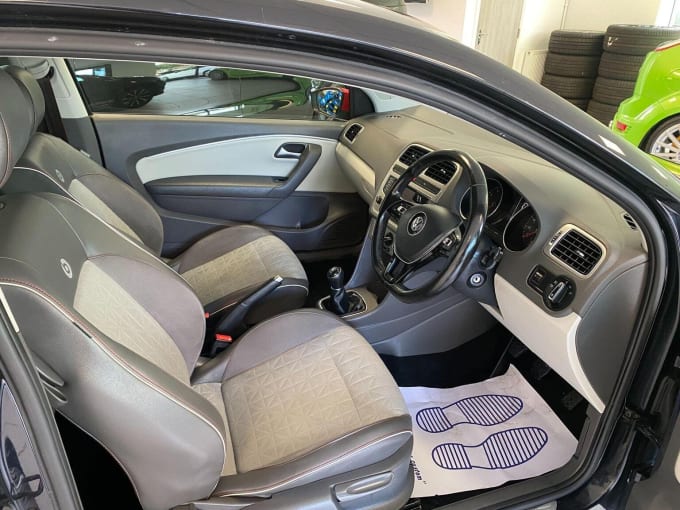 2016 Volkswagen Polo