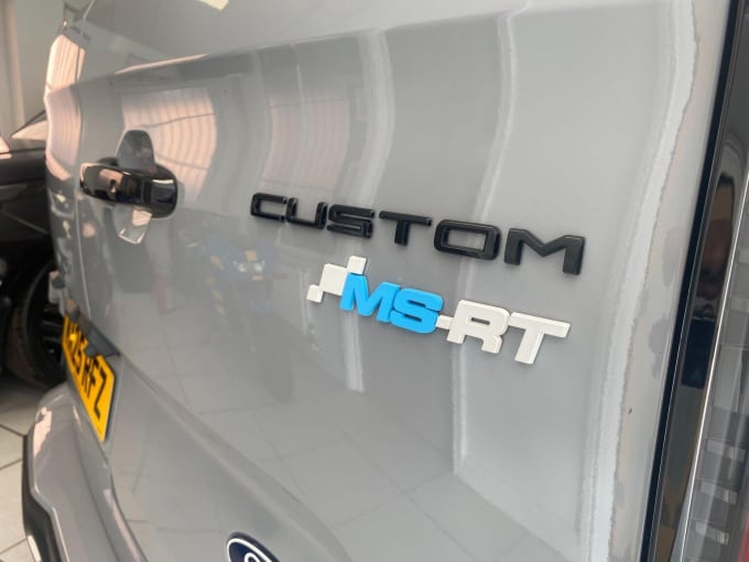 2025 Ford Transit Custom