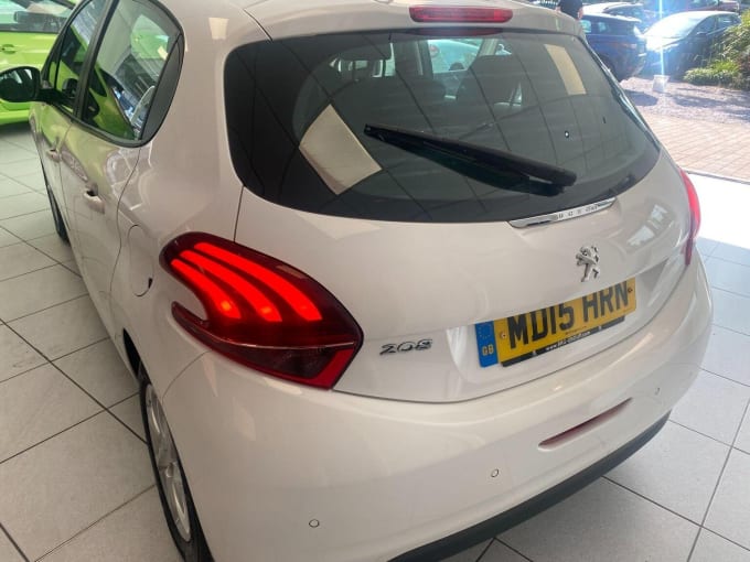 2015 Peugeot 208