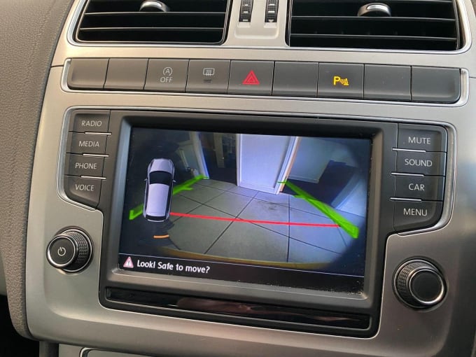 2017 Volkswagen Polo
