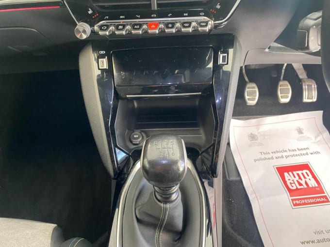 2021 Peugeot 208