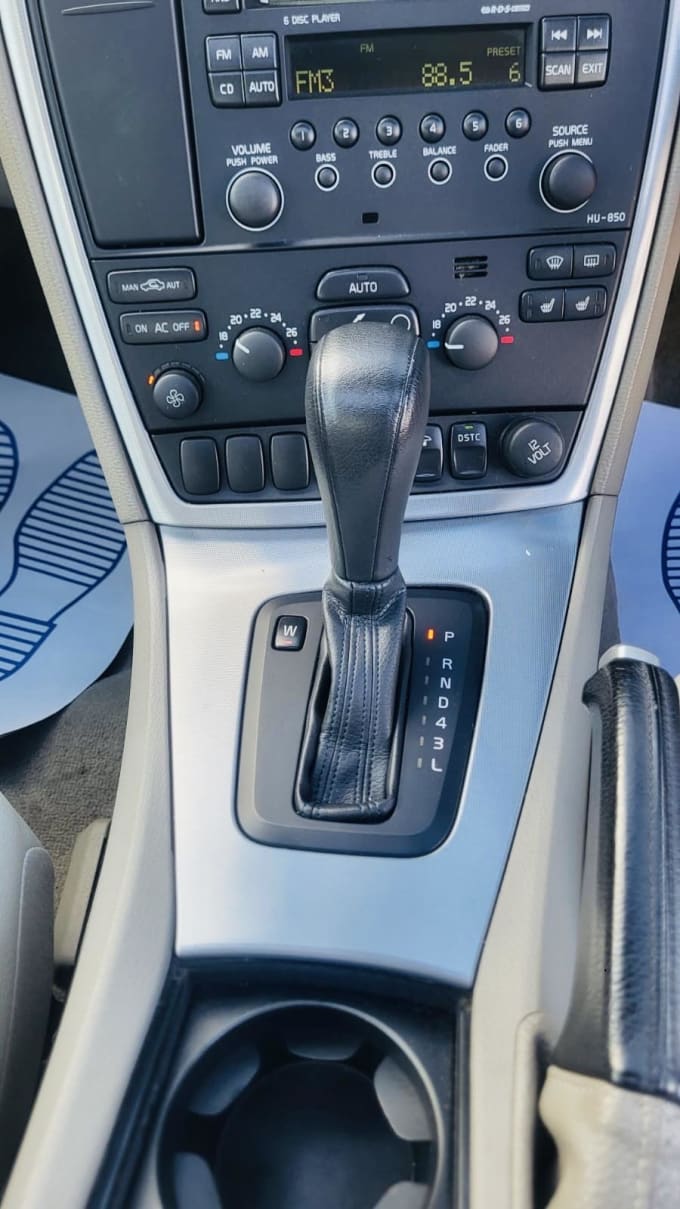 2005 Volvo S60