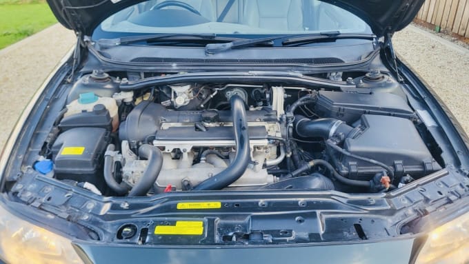 2005 Volvo S60