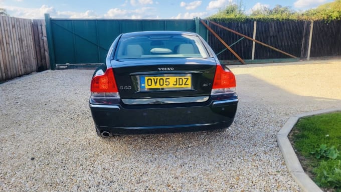 2005 Volvo S60