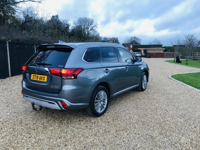 2019 Mitsubishi Outlander