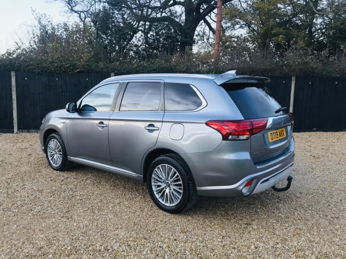 2019 Mitsubishi Outlander