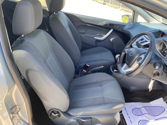2010 Ford Fiesta